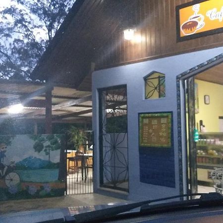 إتامونتي Maison Do Alpinista المظهر الخارجي الصورة